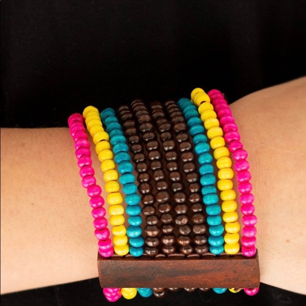 Multicolored bead stretch bracelet